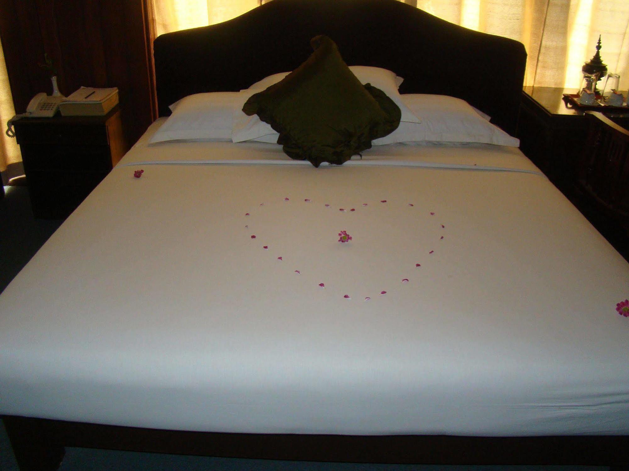 Bagan Princess Hotel Екстериор снимка